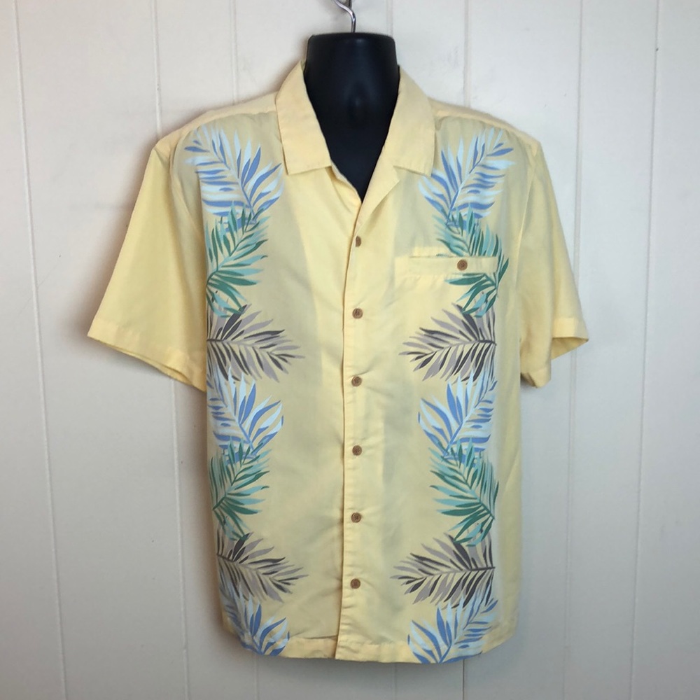 Scandia Woods Shortsleeved Buttondown Shirt Sz L Large Yellow Hawaiian Tropical